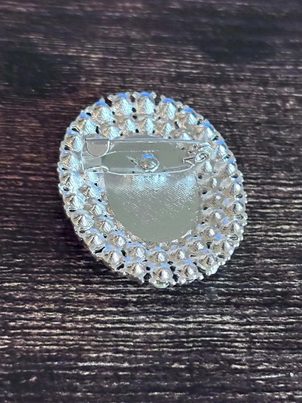 Small Vintage-Inspired Purple Cameo Crystal Brooch